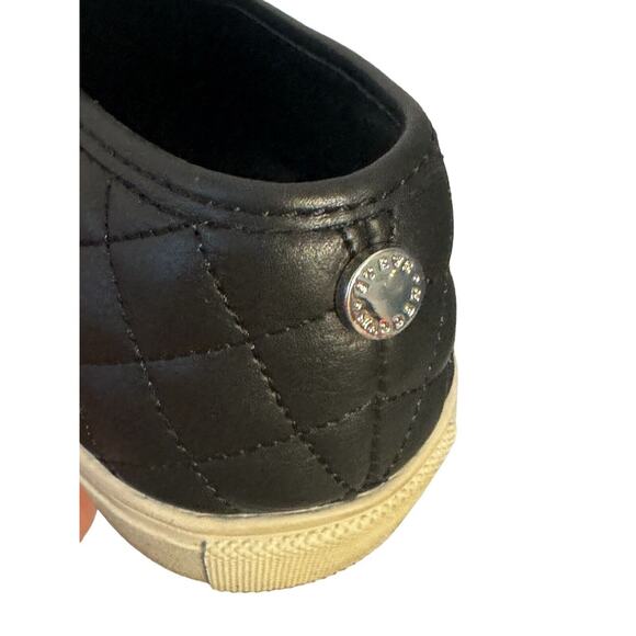Steve Madden Black Quilted Sneakers Size 7 Slip On Fabric Shoes ECNTRCQT - Picture 8 of 10